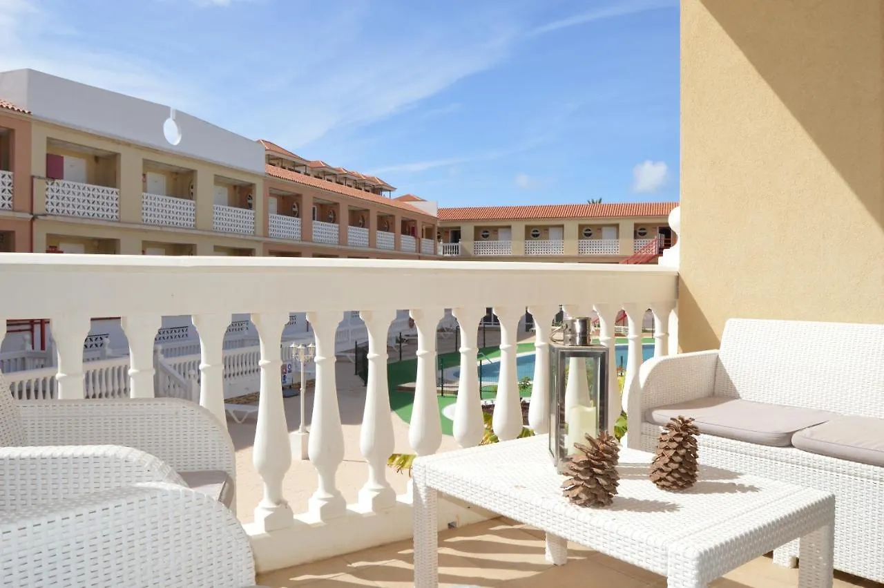 Apartment Coqueto Apartamento En Parque Carolina Costa Del Silencio