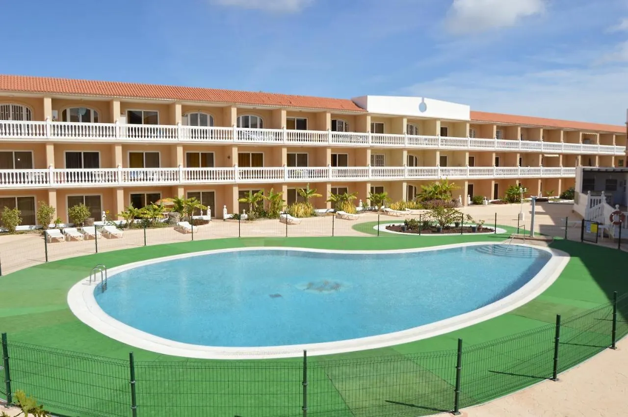 Coqueto Apartamento En Parque Carolina Costa Del Silencio
