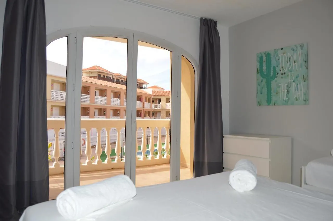Apartment Coqueto Apartamento En Parque Carolina Costa Del Silencio